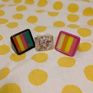 vintage plastic/acrylic ring bundle